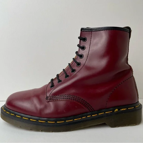 Vintage Dr. Martens 1460 Red Smooth Leather Boots UK 8 - Picture 3 of 16